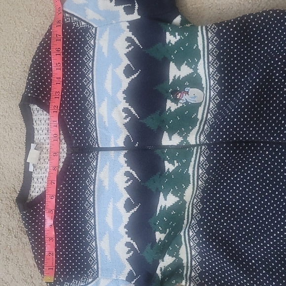 Northern Reflections  V-neck Cardigan Sweater in Blue, green, white mix size M - Picture 15 of 15